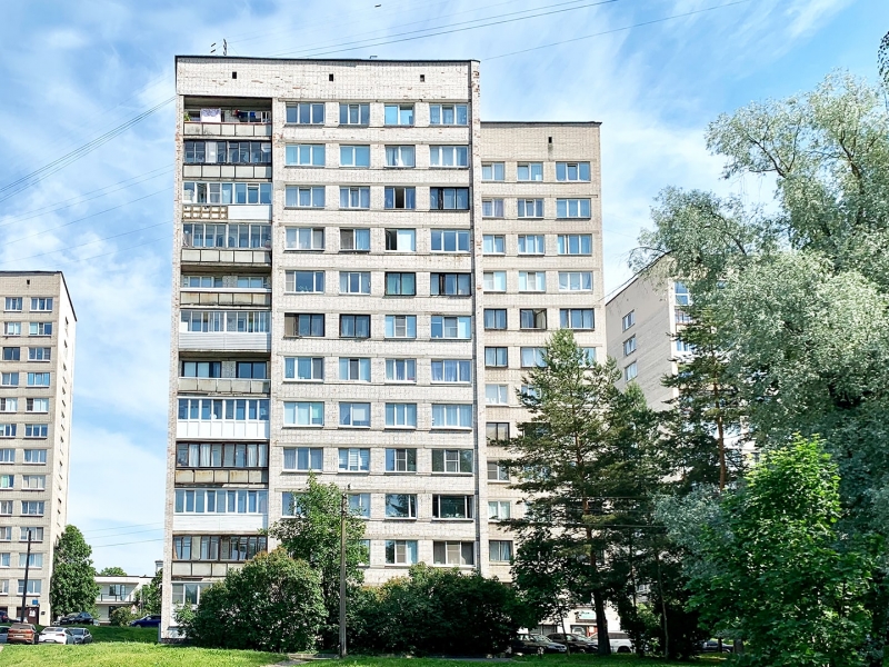 Двухкомнатная квартира 43 кв.м на улице Мосина в Сестрорецке