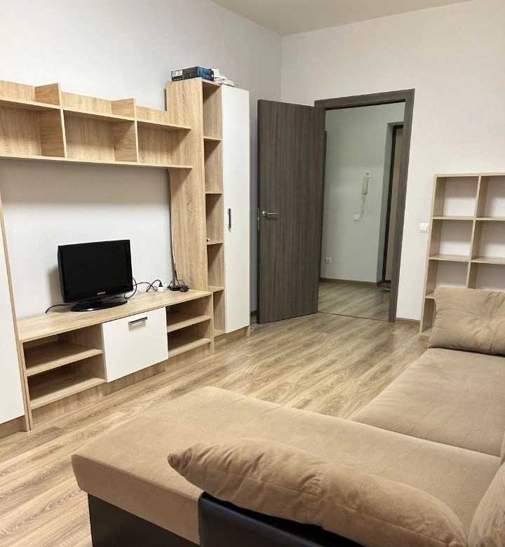 сдам квартиру на длит.срок